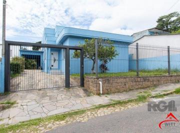 Casa · 312m² · 5 Quartos · 8 Vagas · Casa, 5 dormitórios, sendo 1 suíte, 312m² privativos, 8 vagas - Bairro Vila Nova