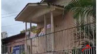 Casa · 300m² · 2 Quartos · 1 Vaga · Casa à venda - em Tristeza