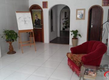 Comercial · 250m² · Casa comercial ou residencial com 2 pisos,,próximo Av.Cristovão Colombo