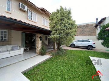 Casa · 334m² · 5 Quartos · 4 Vagas · Casa de 5 dormitórios, bairro Jardim Floresta