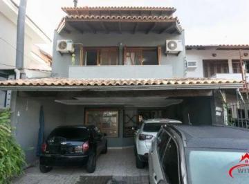 Casa · 218m² · 3 Quartos · 4 Vagas · Casa sobrado no bairro Ecoville de 3 dormitórios e 4 vagas