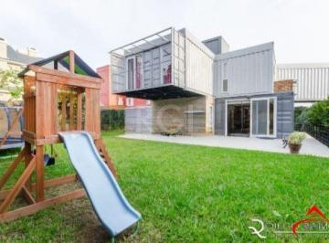 Casa · 333m² · 3 Quartos · 2 Vagas · Casa para Venda - 315m², 3 dormitórios, sendo 1 suites, 2 vagas - Teresópolis