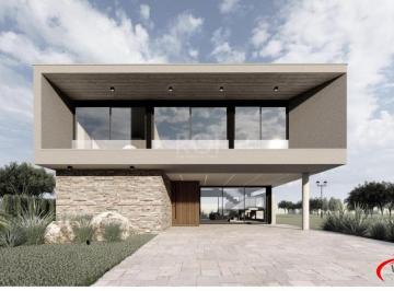 Casa · 293m² · 4 Quartos · 2 Vagas · Casa à venda - em Torres