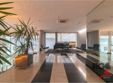 Comercial · 37m² · Sala comercial com 36,7 m² de área privativa e 1 vaga(s) de garagem. Localizado
