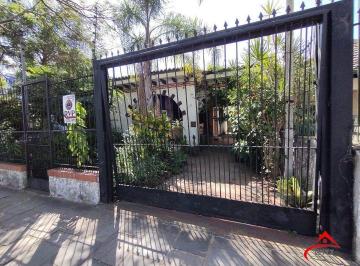 Comercial · 200m² · 4 Vagas · Casa comercial térrea na Av. Aparício Borges - bairro Teresópolis