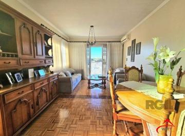 Casa · 246m² · 4 Quartos · 2 Vagas · Casa 4 dormitórios no bairro Partenon