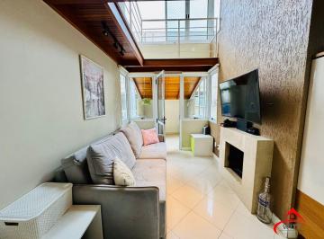 Apartamento · 68m² · 2 Quartos · 2 Vagas · Duplex na Bela Vista, 2 dormitórios com espaço para home office, lareira e 2 vag