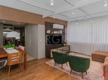 Apartamento · 105m² · 3 Quartos · 1 Vaga · Apartamento de 3 dormitórios e 1 suíte no bairro Floresta em Porto Alegre
