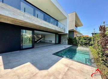 Casa · 344m² · 5 Quartos · 3 Vagas · Casa à venda - no Centro