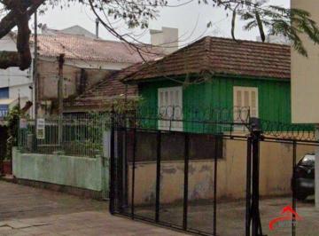 Casa · 60m² · 2 Quartos · Vende-se casa de madeira, com dois dormitórios, banheiro, sala e cozinha. Locali