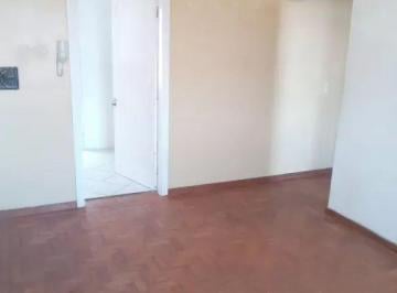 Apartamento · 75m² · 3 Quartos · 1 Vaga · Apartamento com 3 dormitórios, em Pelotas