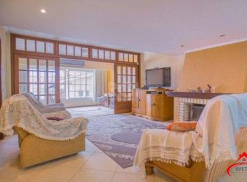 Casa · 309m² · 3 Quartos · 3 Vagas · Casa para Venda - 309m², 3 dormitórios, sendo 1 suites, 3 vagas - Medianeira