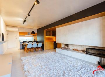 Apartamento · 102m² · 2 Quartos · 3 Vagas · Espetacular apartamento finamente decorado e mobiliado por arquiteto renomado co