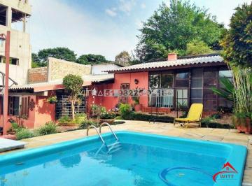 Casa · 212m² · 6 Quartos · 4 Vagas · CASA 6 dormitorios