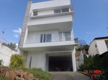 Casa · 217m² · 3 Quartos · 5 Vagas · Casa para Venda - 217m², 3 dormitórios, sendo 1 suites, 3 vagas - Teresópolis