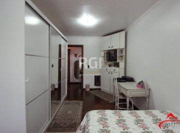 Casa · 280m² · 3 Quartos · 2 Vagas · Casa para Venda - 280m², 3 dormitórios, 2 vagas - Petrópolis