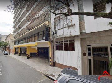 Apartamento · 13m² · Box de garagem no Edifício Gigante no Centro