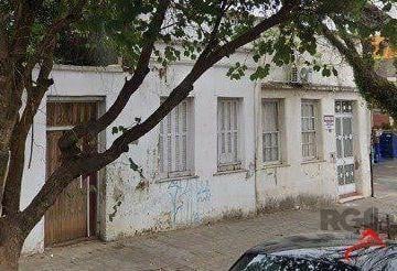Casa · 340m² · 4 Quartos · Casa com 4 dormitórios no bairro Centro de Uruguaiana