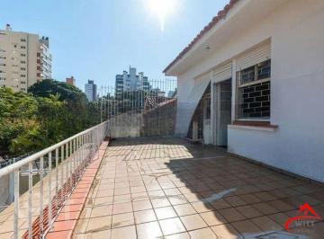 Casa · 400m² · 3 Quartos · 2 Vagas · Casa à venda - em Petrópolis