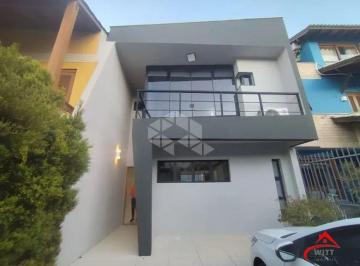 Casa · 157m² · 3 Quartos · 2 Vagas · Casa com 3 Quartos e 3 banheiros para Alugar, 157 m² por R$ 5.000/Mês