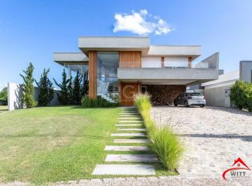 Casa · 411m² · 3 Quartos · 6 Vagas · Casa Condominio para Venda - 380m², 3 dormitórios, sendo 3 suites, 6 vagas - Ter