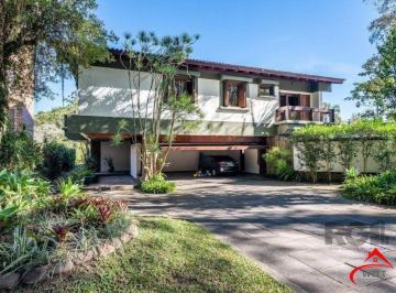Casa · 650m² · 4 Quartos · 5 Vagas · CASARÃO À MODA ANTIGA