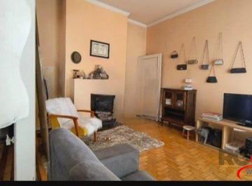 Apartamento · 113m² · 3 Quartos · Amplo apartamento no beiro Floresta