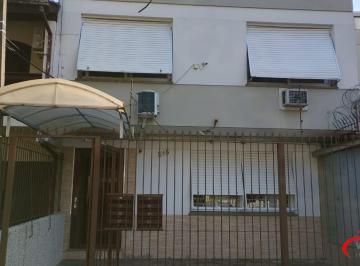 Apartamento · 31m² · 1 Quarto · Apartamento térreo, com pátio na Rua Chile Bairro Jardim Botânico,ótimo local