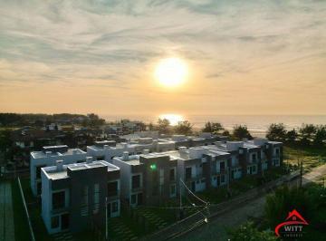 Casa · 75m² · 2 Quartos · 1 Vaga · Casa à venda - em Capão da Canoa