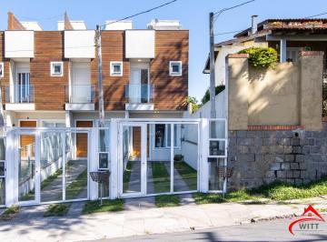 Casa · 104m² · 3 Quartos · 2 Vagas · Ótima casa com 3dormitórios 1 suite no bairro Tristeza