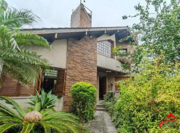 Casa · 400m² · 4 Quartos · 4 Vagas · Casa 400m² - 5 dormitórios, 4 vagas no bairro Vila Jardim