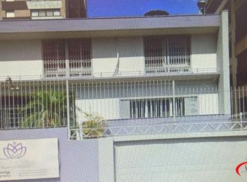 Comercial · 510m² · 1 Quarto · 1 Vaga · Casa comercial com inquilino