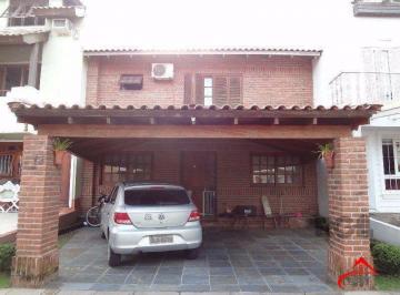 Casa · 248m² · 3 Quartos · 2 Vagas · Casa à venda - em Cavalhada