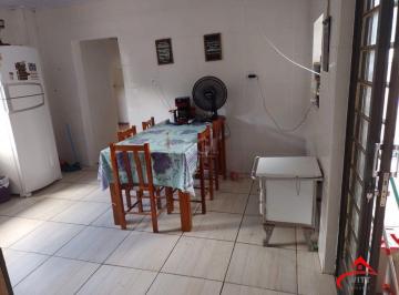 Casa · 99m² · 4 Quartos · 8 Vagas · Casa de 4 dormitórios no bairro Jardim Floresta
