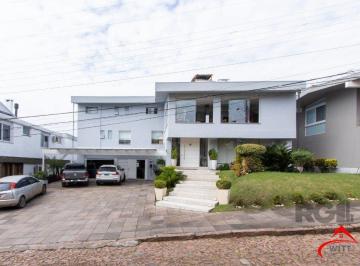 Casa · 564m² · 6 Quartos · 4 Vagas · Casa em condominio . com 6 suites, sendo 3 suítes master com closet e hidro.