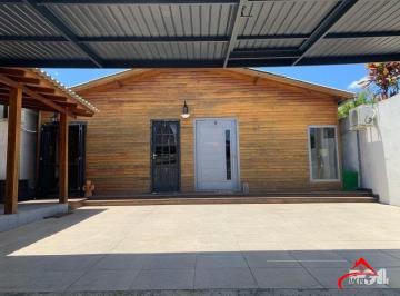 Casa · 150m² · 4 Quartos · 3 Vagas · Terreno/ Casa com vaga para 3 carros no bairro Sarandi, em Porto Alegre, RS