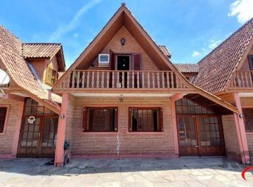 Casa · 135m² · 3 Quartos · 2 Vagas · Casa à venda - na Glória