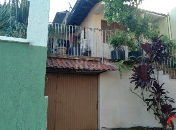 Casa · 200m² · 2 Quartos · 2 Vagas · Casa à venda - em Teresópolis