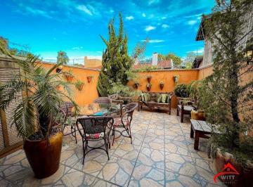 Casa · 153m² · 3 Quartos · 2 Vagas · Excelente casa a venda no bairro Tristeza, para o lado do Rio!