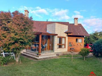 Casa · 150m² · 3 Quartos · 3 Vagas · Excelente casa, 03 dorm com suite, 150 m²