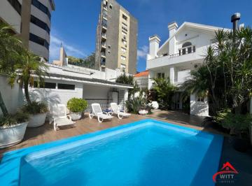 Casa · 307m² · 3 Quartos · 2 Vagas · Casa de alto padrão à venda Menino Deus