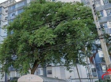 Apartamento · 37m² · Apartamento à venda - em Humaitá