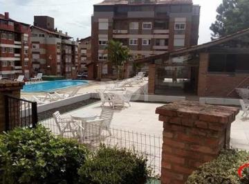 Apartamento · 71m² · 3 Quartos · 1 Vaga · Apartamento para Venda - 70.6m², 3 dormitórios, 1 vaga - Cavalhada