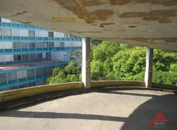 Apartamento · 20m² · Box de garagem no Edifício Gigante no Centro