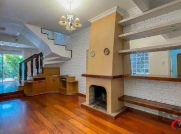 Casa · 198m² · 3 Quartos · 2 Vagas · Ótima Oportunidade de Venda - Entre em Contato Conosco