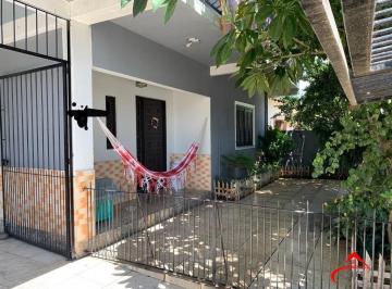 Casa · 200m² · 7 Quartos · 4 Vagas · Casa de 200m², bairro Sarandi