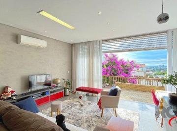 Casa · 197m² · 3 Quartos · 2 Vagas · Casa à venda - na Vila Nova