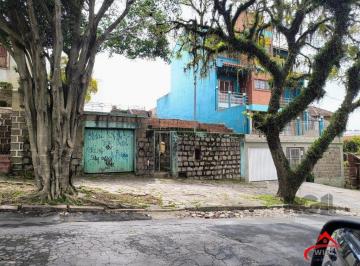 Terreno · 242m² · Vendo terreno no Bairro Partenon em Porto Alegre.