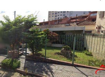 Casa · 250m² · 3 Quartos · 2 Vagas · Casa 3 dormitórios no Bairro Glória, próxima a Prof. Oscar Pereira.