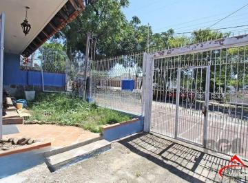 Casa · 254m² · 3 Quartos · 3 Vagas · Casa de 3 dormitórios no bairro Partenon